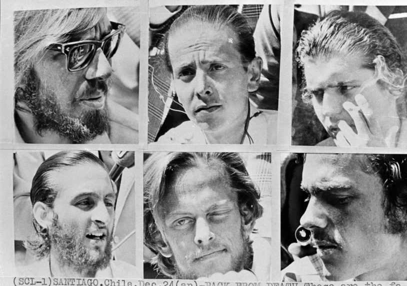 Na snímke fotografie šiestich preživších tragédie v Andách. Zľava hore: Fernando Parrado, Daniel Fernandez and Carlos Paez, bottom, Roberto Canessa, Adolfo Strauch and Pedro Algorta.