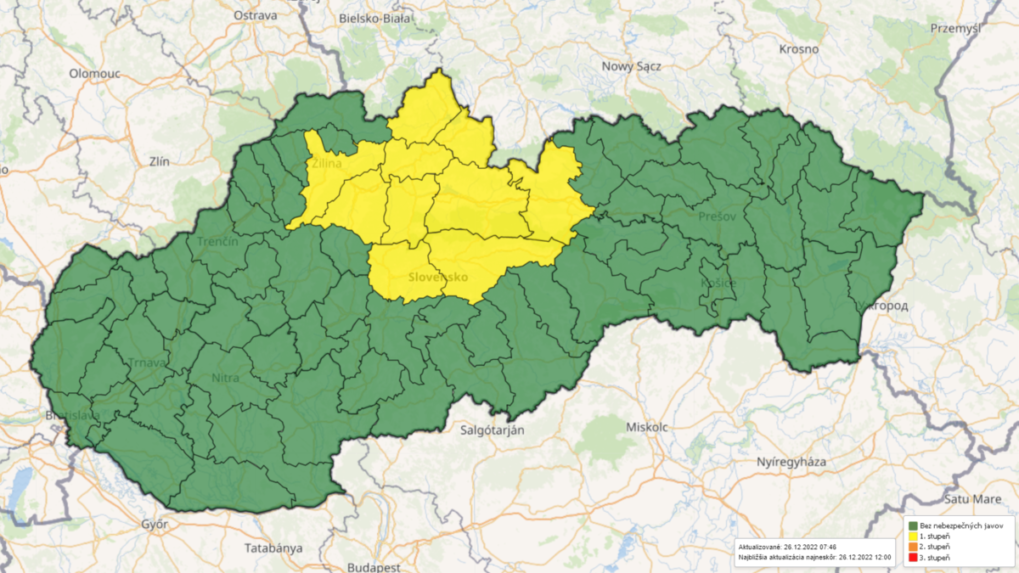 Mapka Slovenska s výstrahou pred vetrom na horách.