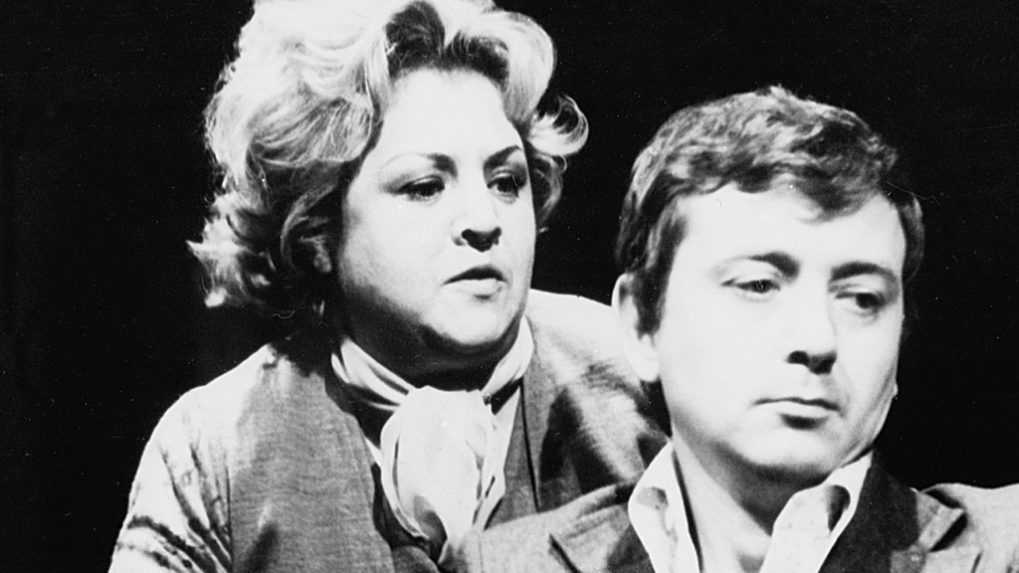 Na archívnej snímke slovenská herečka Eva Krížiková s Dušanom Tarageľom.