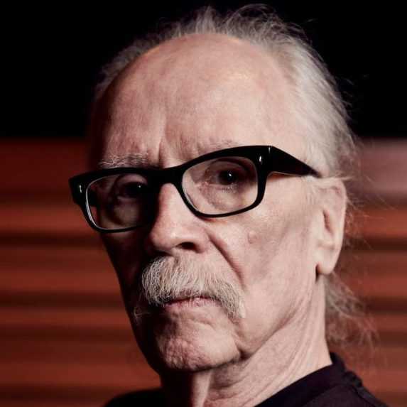 Americký režisér John Carpenter.