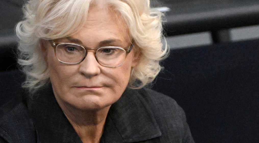 Nemeck&aacute; ministerka obrany Christine Lambrechtov&aacute;.