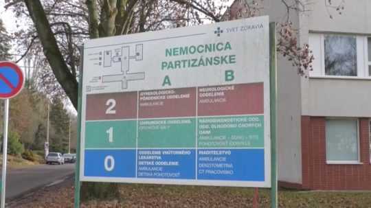 návestná tabuľa Nemocnica Partizánske