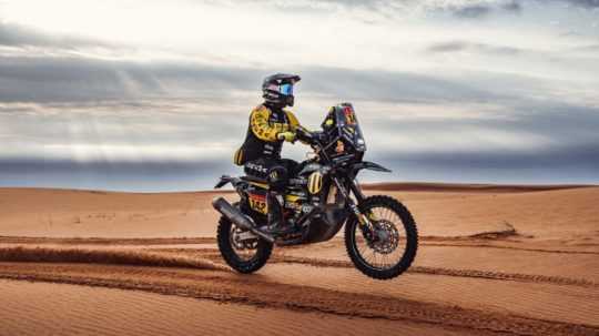 Slovenský motorkár Štefan Svitko v desiatej etape Rely Dakar.