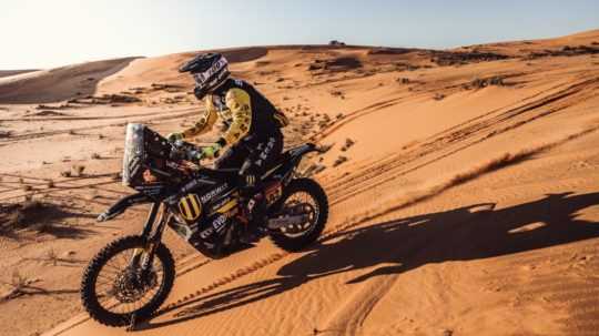 Slovenský pretekár Štefan Svitko v šiestej etape Rely Dakar.