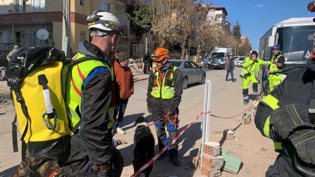 Slovenskí záchranári sa zajtra vrátia z Turecka