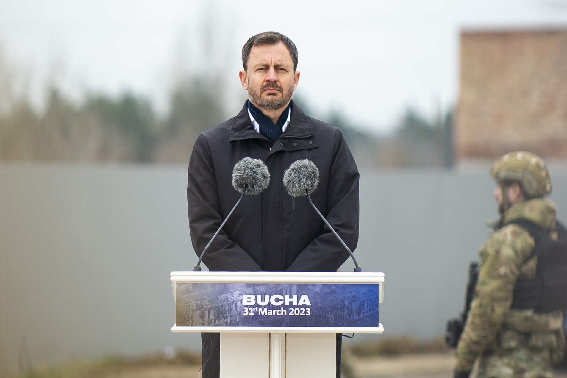 Heger po&Atilde;&Acirc;as pietnej cerem&Atilde;&Acirc;&sup3;nie v ukrajinskom meste Bu&Atilde;&Acirc;a v Kyjevskej oblasti.