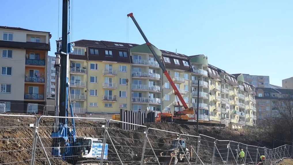 Výstavba nového bytového domu v Dolnom Kubíne.