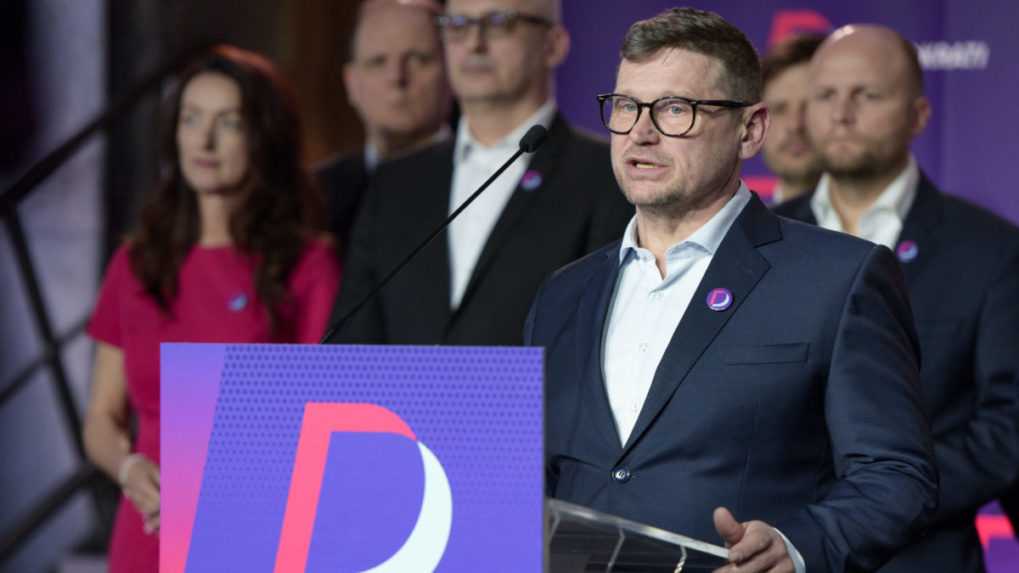 Heger predstavil stranu Demokrati. V tíme má štyroch ministrov a viacero známych tvárí