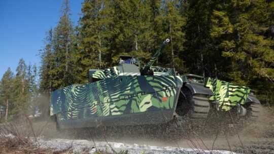 Obrnené bojové vozidlo CV90 model 4.