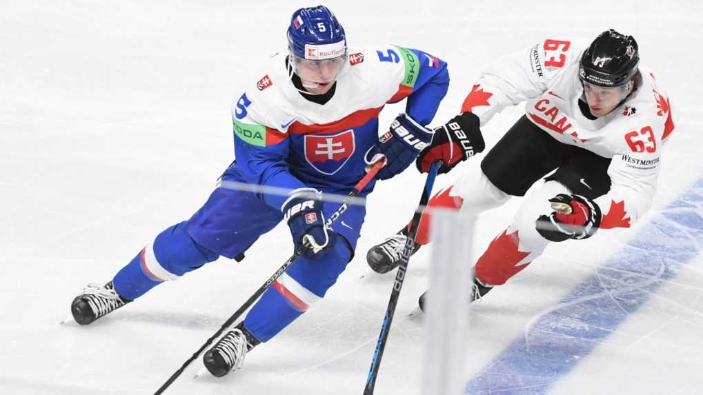 Šimon Nemec v zápase s Kanadou