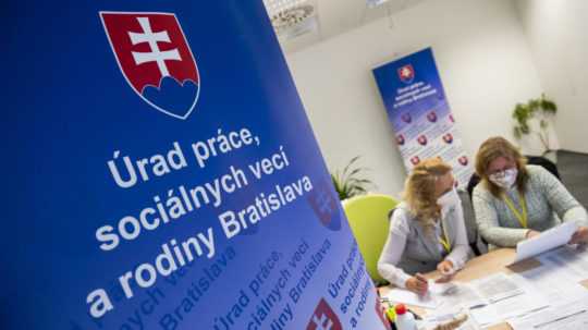 Na snímke pracovisko Úradu práce, sociálnych vecí a rodiny.