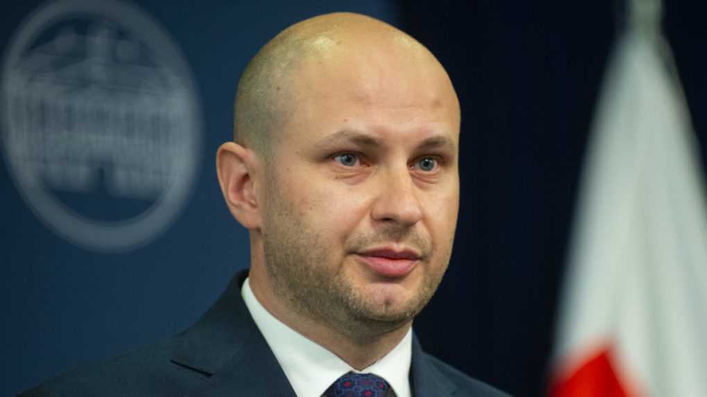 Minister investícií, regionálneho rozvoja a informatizácie Peter Balík.