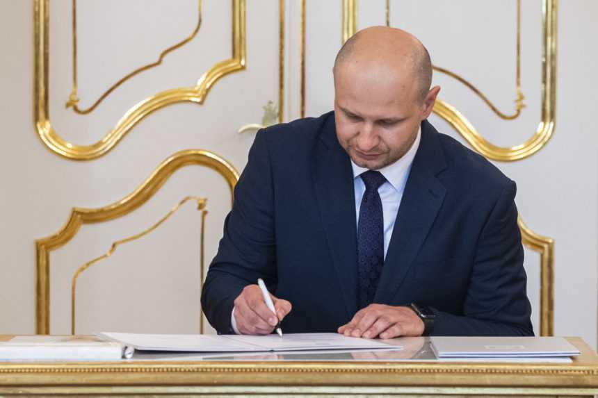 Na snímke minister investícií, regionálneho rozvoja a informatizácie SR Peter Balík.