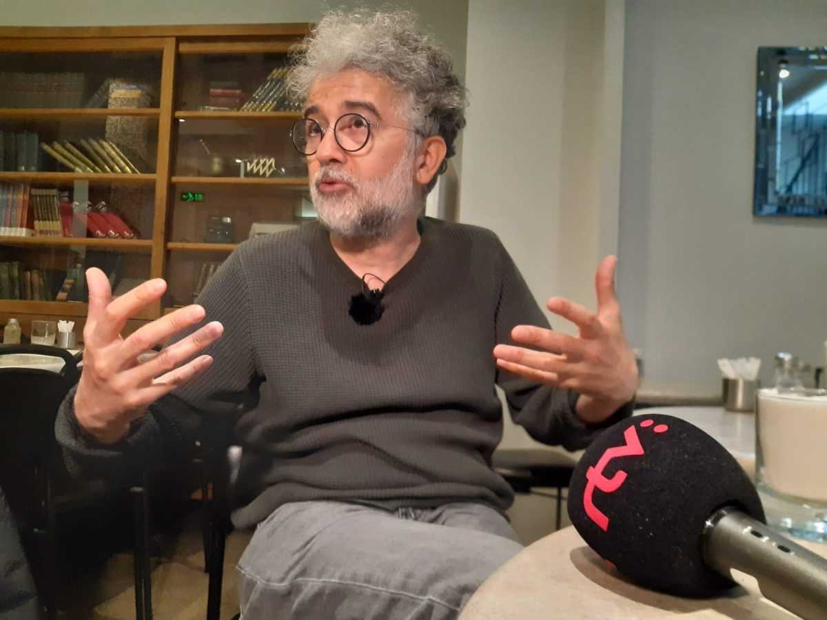 Na sn&Atilde;&Acirc;&shy;mke turecko-franc&Atilde;&Acirc;&ordm;zsky redaktor a z&Atilde;&Acirc;&iexcl;stupca organiz&Atilde;&Acirc;&iexcl;cie Report&Atilde;&Acirc;&copy;ri bez hran&Atilde;&Acirc;&shy;c Erol &Atilde;&Acirc;ndero&Atilde;&Acirc;lu.