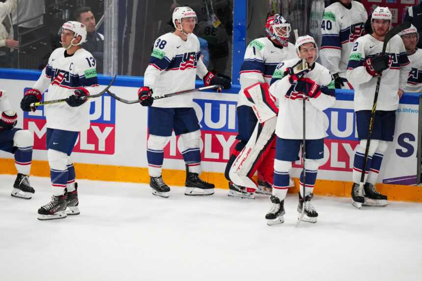 Sklamaní Američania po semifinálovej prehre.