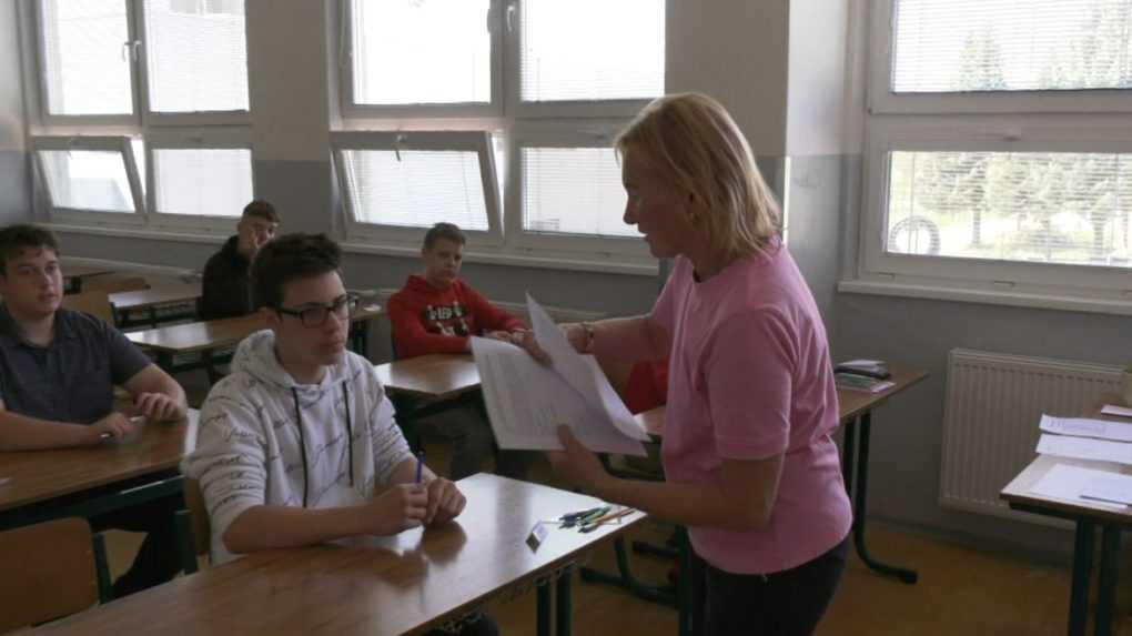 Začali sa prijímačky na stredné školy. Najväčší záujem je o gymnáziá, najmenší o remeselné odbory