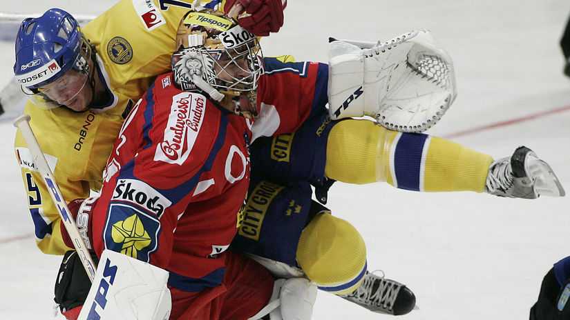 Na snímke je bývalý hokejista Roman Čechmánek.