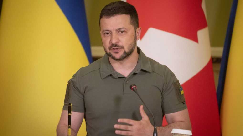 Boje v ukrajinskej ofenzíve proti ruským silám sú tvrdé, no Kyjev postupuje, povedal Zelenskyj