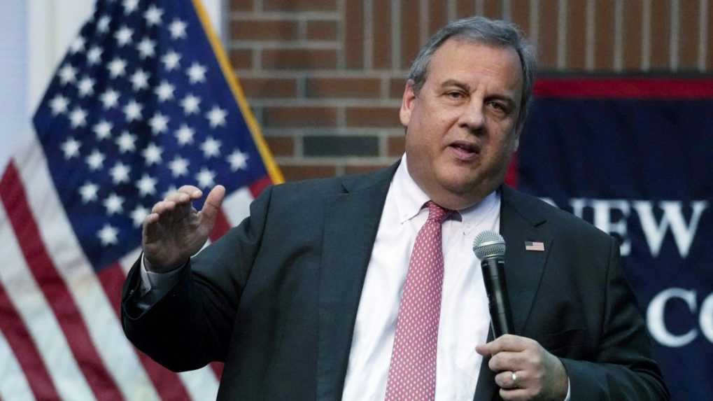 Trumpovi pribúdajú súperi. O republikánsku nomináciu sa chce pobiť aj bývalý guvernér Chris Christie