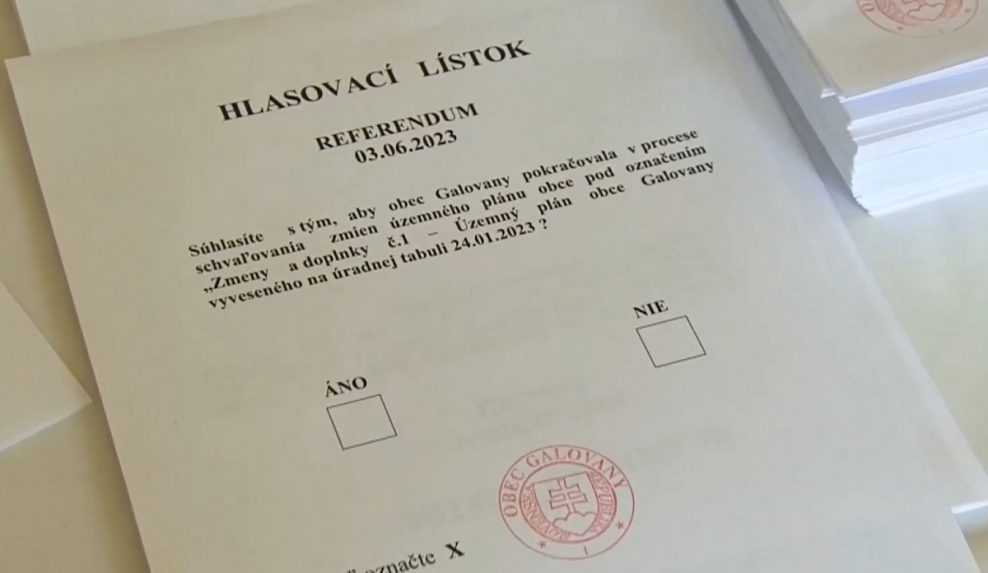 V obci na Liptove sa konalo referendum proti výstavbe. Obyvatelia sa boja dopravného ruchu a hluku