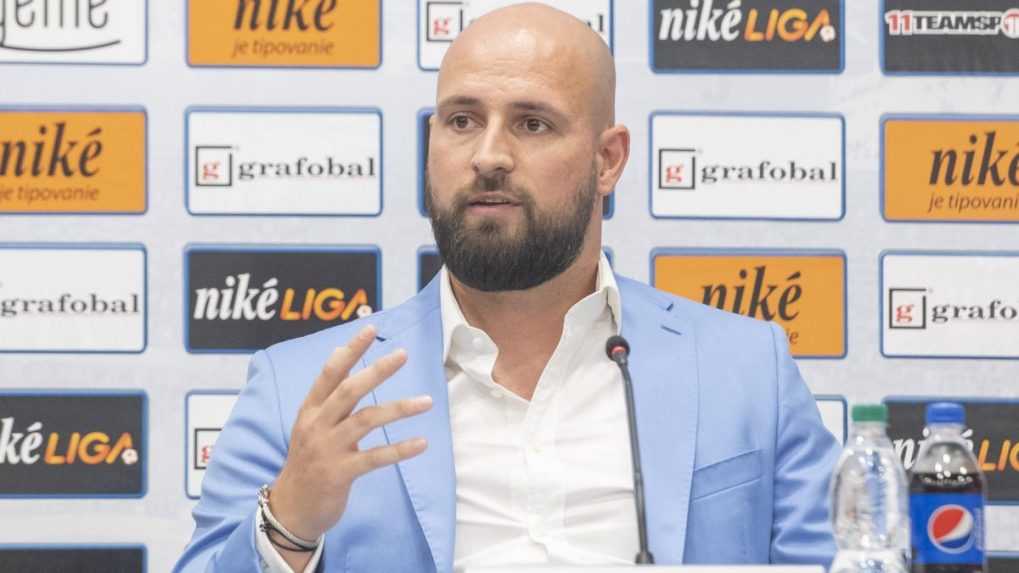 Generálny riaditeľ Slovana Ivan Kmotrík mladší