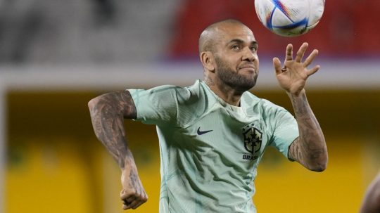 Dani Alves čelí obvineniu zo sexuálneho napadnutia ženy