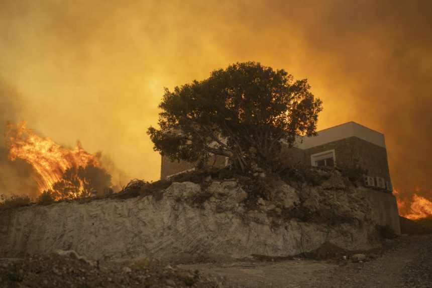 plamene pri rodinnom dome