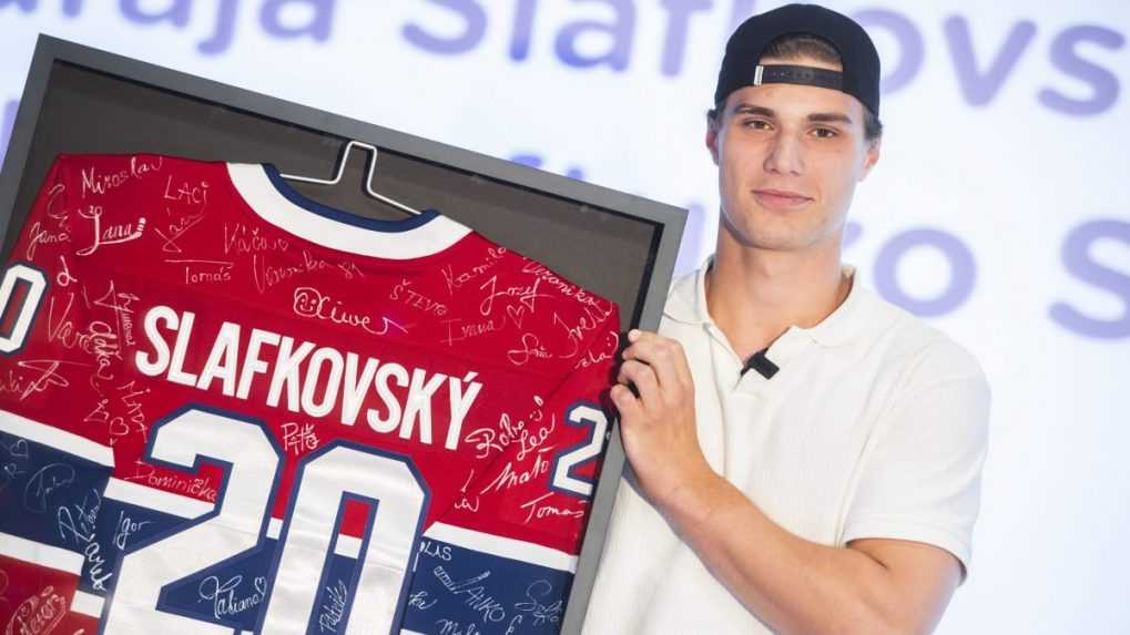 Slafkovský ide do novej sezóny NHL s odhodlaním, cíti sa byť silnejší