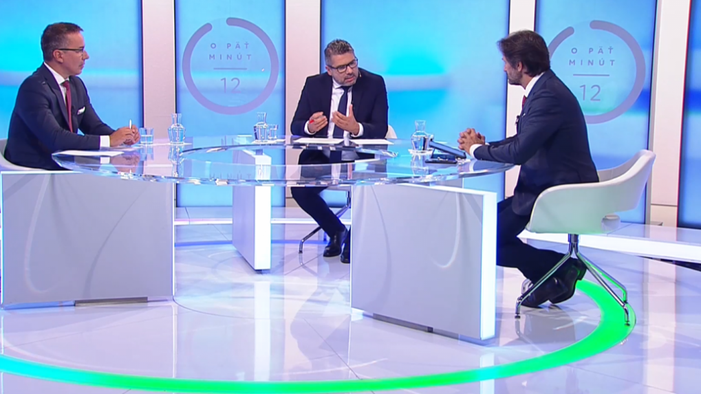 Sn&iacute;mka z nedeľnej diskusie RTVS O 5 min&uacute;t 12.