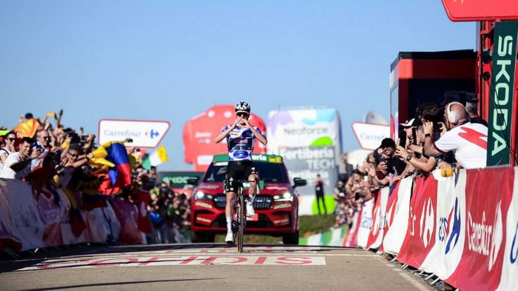 Evenepoel vyhral už tretiu etapu na tohtoročnej Vuelte, Kuss má na dosah celkový triumf