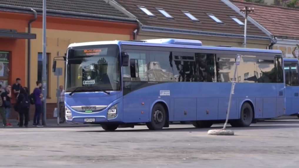 Kraj má problém, premávanie autobusov od konca októbra je otázne. Súťaž na dopravcu nastavili diskriminačne