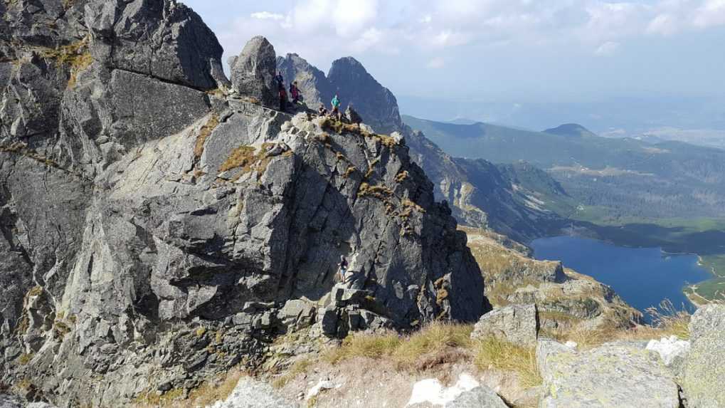 Tragédia vo Vysokých Tatrách: Turistka sa zrútila z najnáročnejšieho chodníka na poľskej strane pohoria