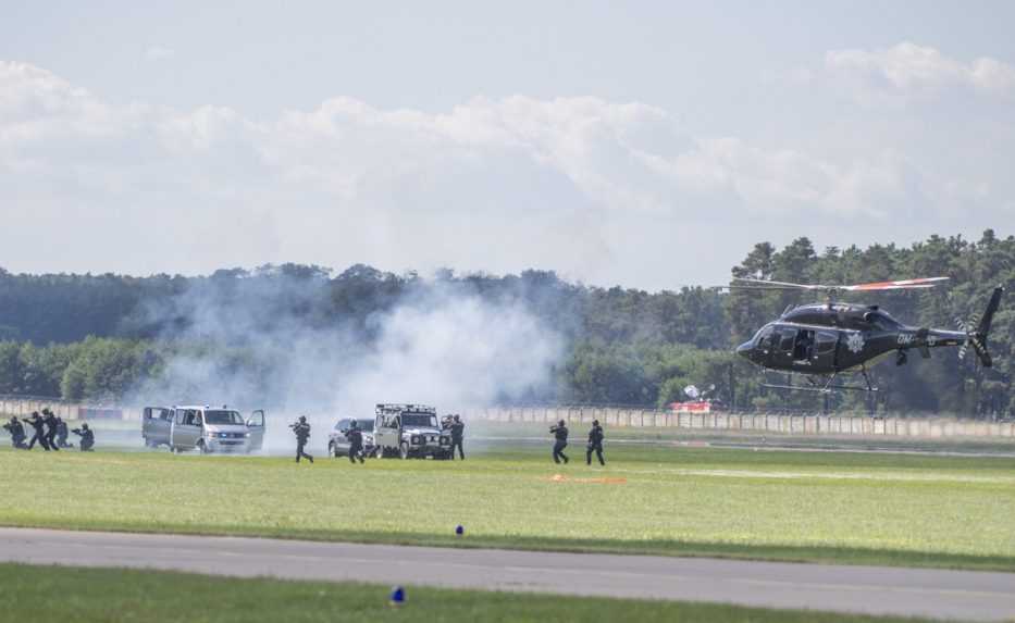 Nadšenci letectva si aj tento rok prišli na svoje. V akcii mohli vidieť švédske gripeny či americké F-16