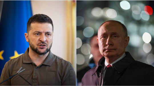 Zľava ukrajinský prezident Volodymyr Zelenskyj a ruský prezident Vladimir Putin.