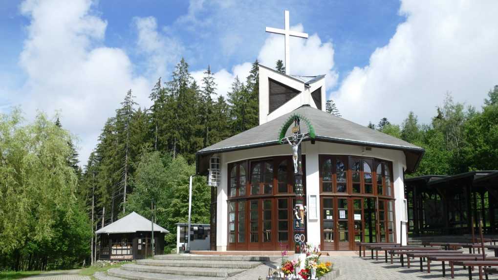 Na snímke Kaplnka Panny Márie Kráľovnej Pokoja v kysuckej obci Korňa