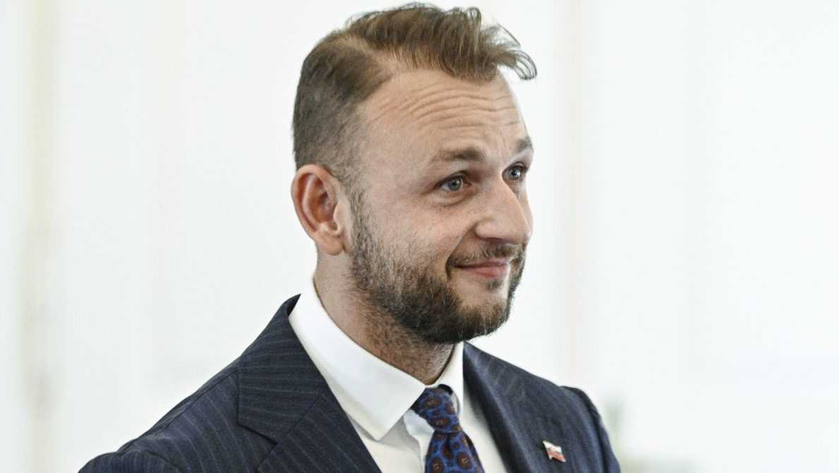 Poslanec parlamentu za stranu Hlas-SD MatÃƒÂºÃ…Â¡ Ã…Â utaj EÃ…Â¡tok.