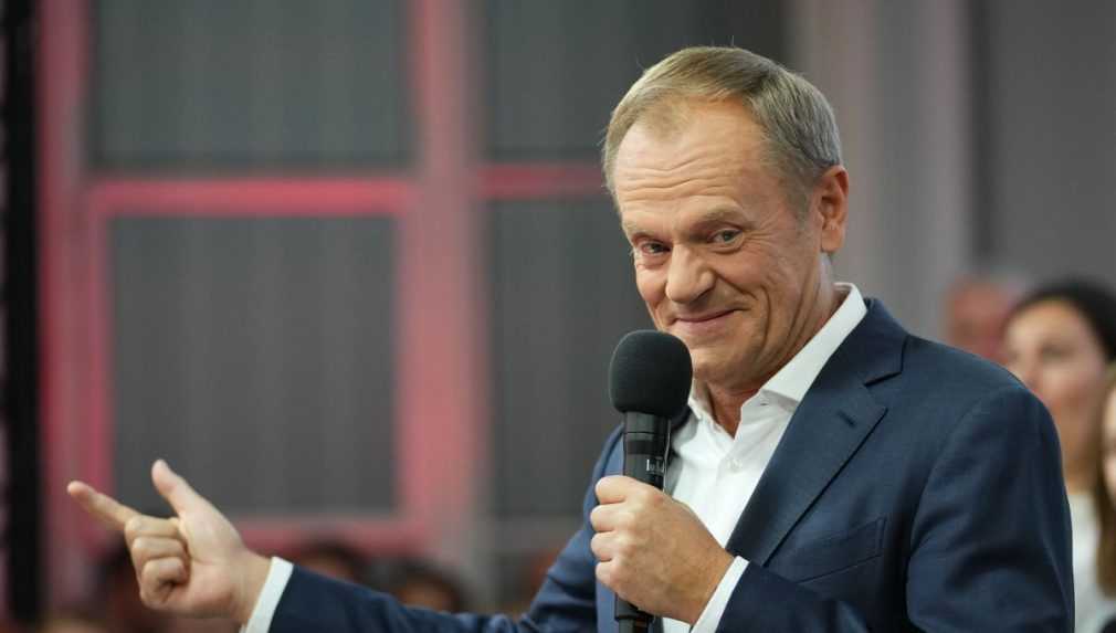 D. Tusk má šancu byť znova premiérom, stal sa kandidátom opozície na predsedu budúcej poľskej vlády