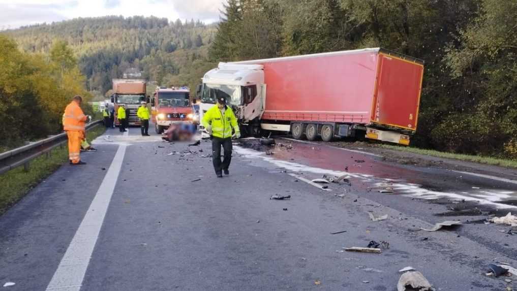 Vážna nehoda na Kysuciach skončila tragicky pre 28-ročného muža