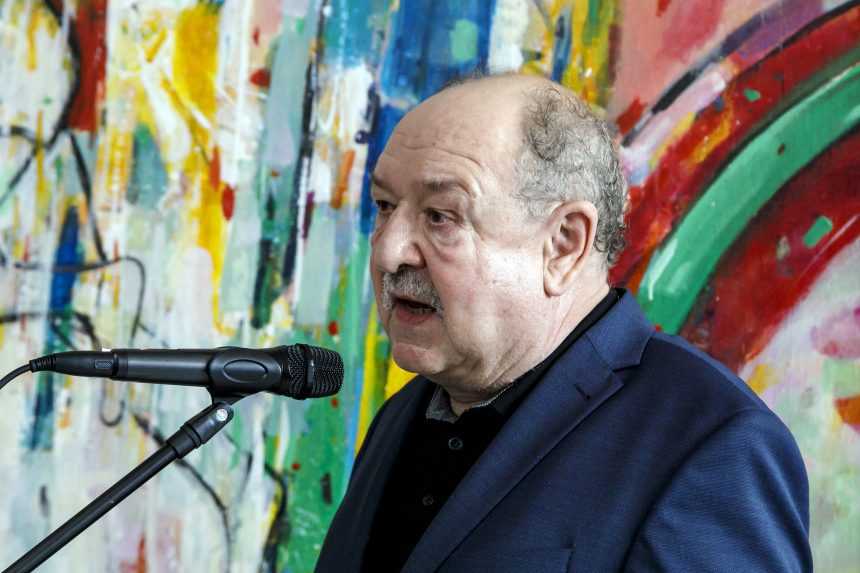 Básnik a prozaik Daniel Hevier.