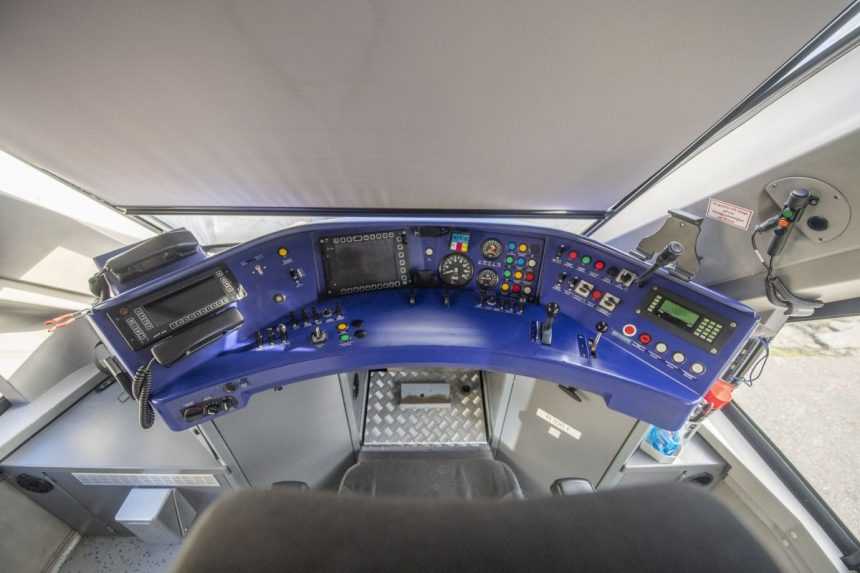 Interiér vlaku nového dopravcu Leo Express.