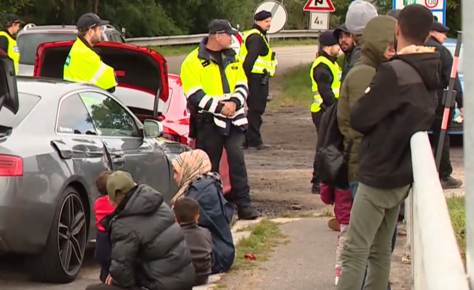 V Maďarsku zverejnili tajnú správu, ktorá naznačuje, že nelegálnu migráciu v regióne riadia teroristické organizácie