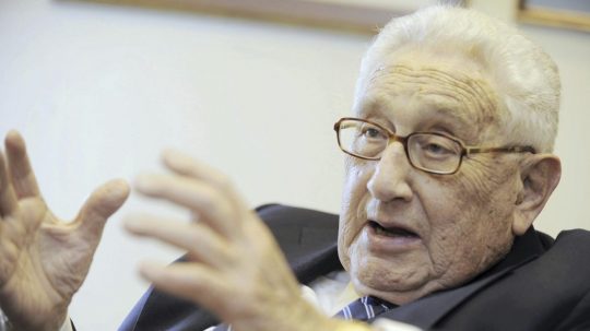 Na archívnej snímke niekdajší americký minister zahraničia a bezpečnostný poradca dvojice amerických prezidentov Henry Kissinger.