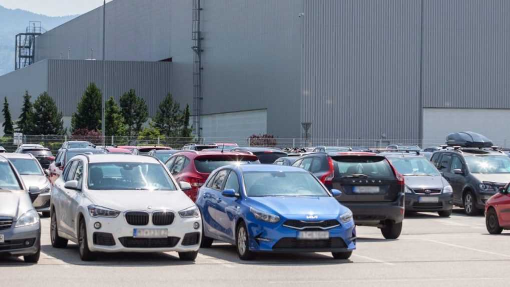 Ceny ojazdených áut stagnujú, elektromobily výrazne zlacneli