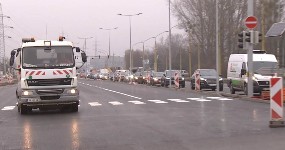 Rekonštrukciu Slaneckej cesty v Košiciach nestihli dokončiť včas. Nedostanú tak časť peňazí z EÚ