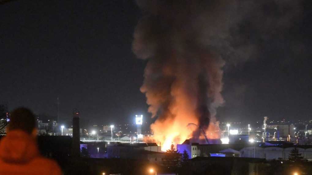 Požiar v spaľovni odpadov v Prešove.