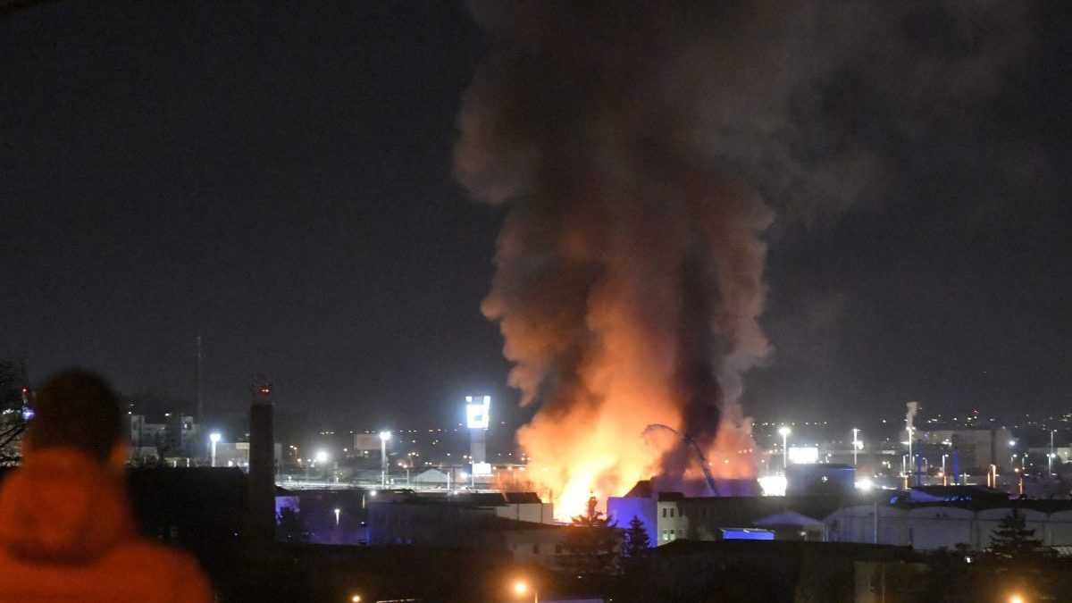 PoÃ…Â¾iar v spaÃ„Â¾ovni odpadov v PreÃ…Â¡ove.