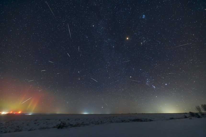 Nočnú oblohu rozžiari meteorický roj Geminíd. Úchvatné vesmírne divadlo poteší aj Slovákov