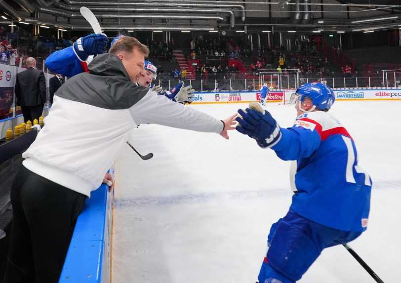 VIDEO: Trpký koniec slovenskej dvadsiatky na šampionáte. Fíni rozhodli v predĺžení po 24 sekundách