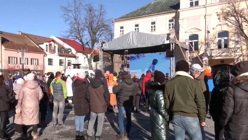 Zranenie Petry Vlhovej ťažko prežívali aj fanúšikovia v jej rodnom meste