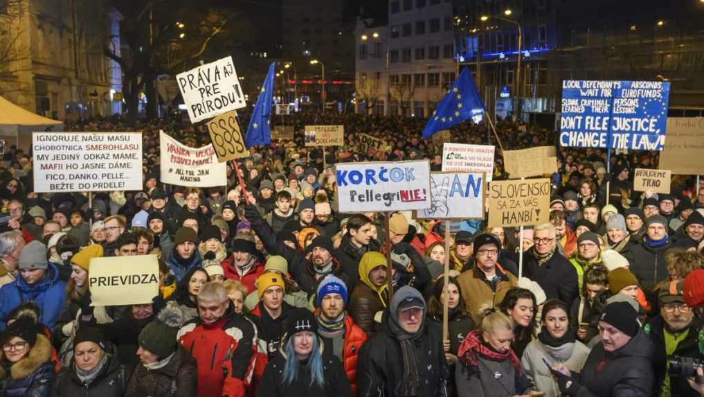 Opozičný protest proti vláde v Bratislave.